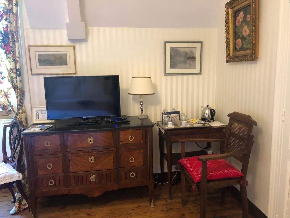 D'hotes Chateau De La Croix Chemin Bed & Breakfast