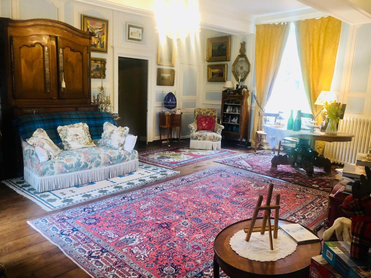 D'hotes Chateau De La Croix Chemin Bed & Breakfast