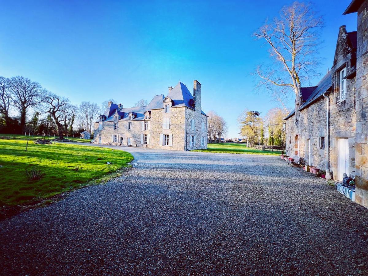 D'hotes Chateau De La Croix Chemin Bed & Breakfast 4*