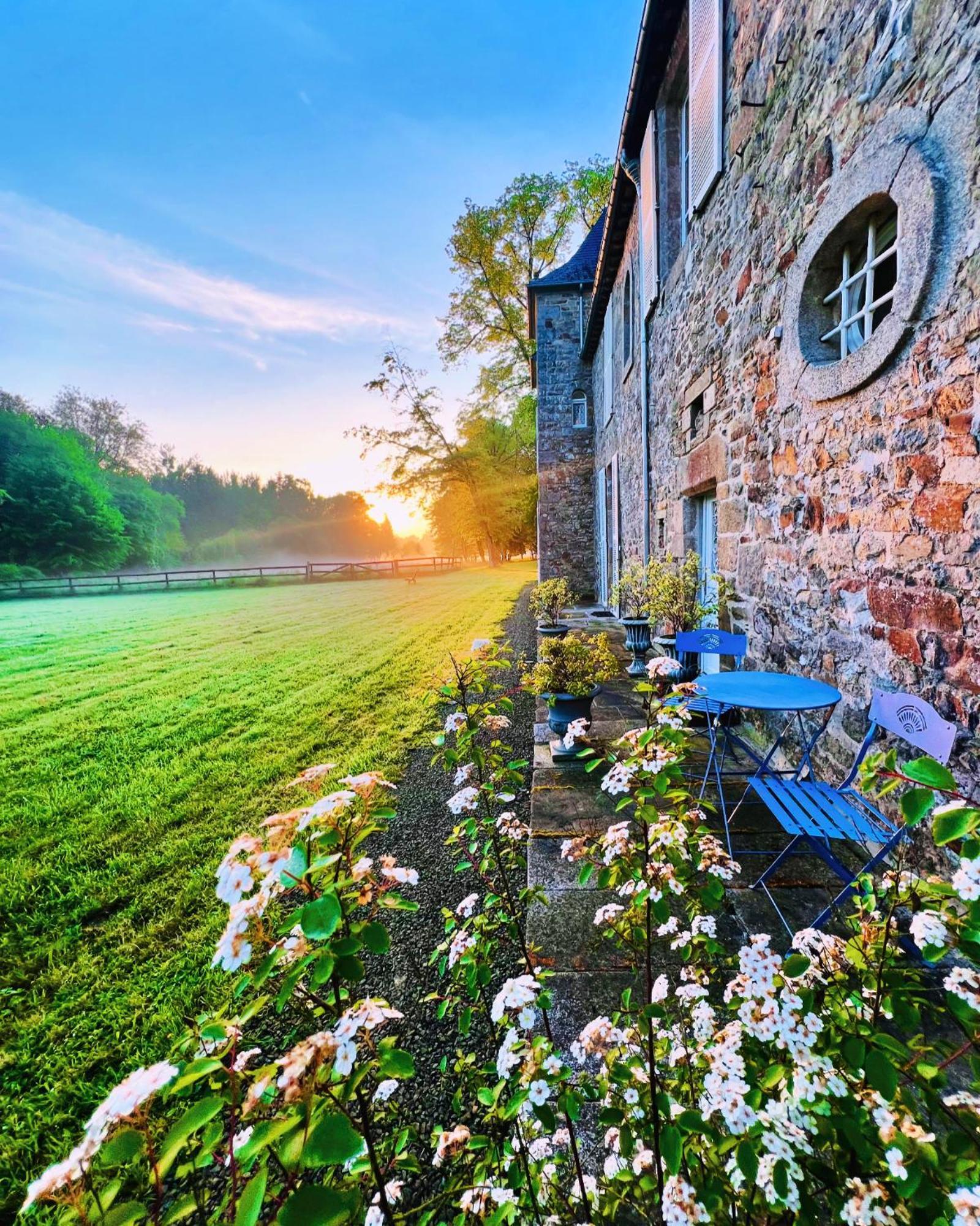 Bed & Breakfast D'hotes Chateau De La Croix Chemin