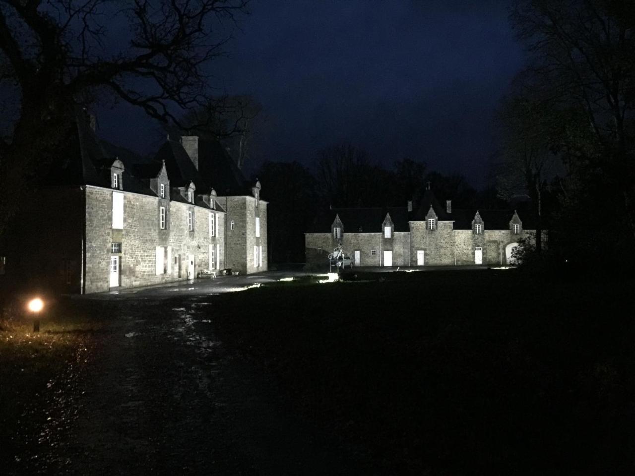 Bed & Breakfast D'hotes Chateau De La Croix Chemin