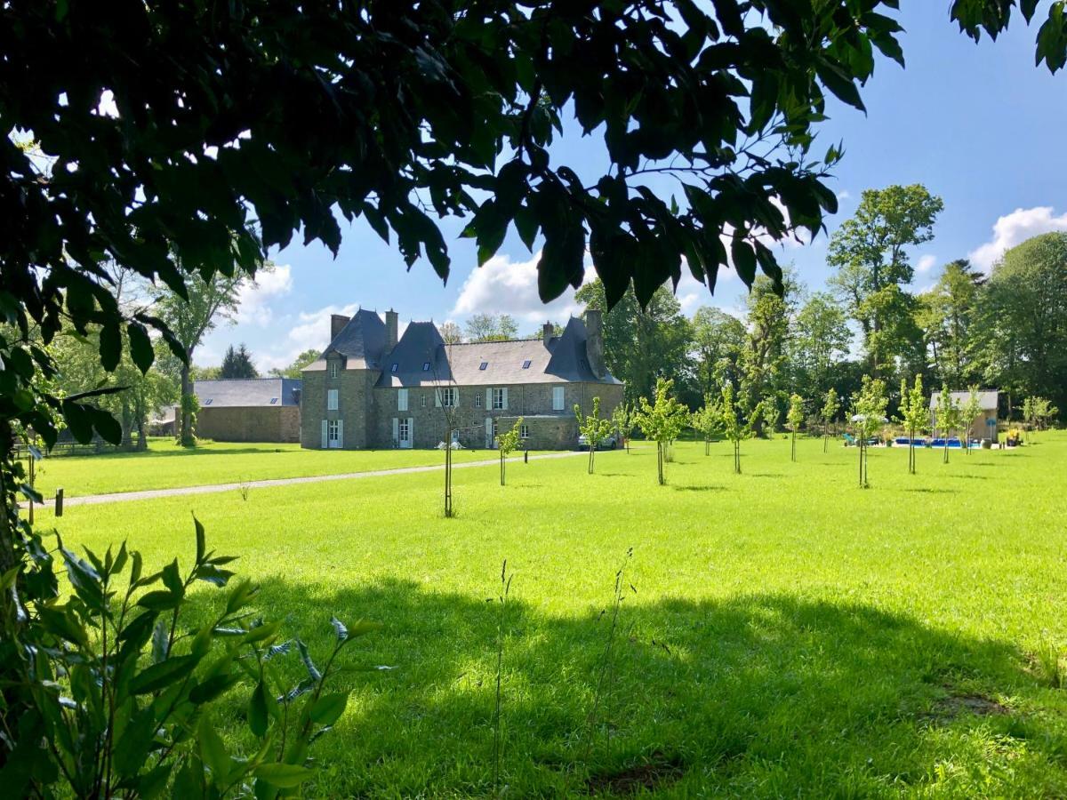 D'hotes Chateau De La Croix Chemin Bed & Breakfast Saint-Leger-des-Pres